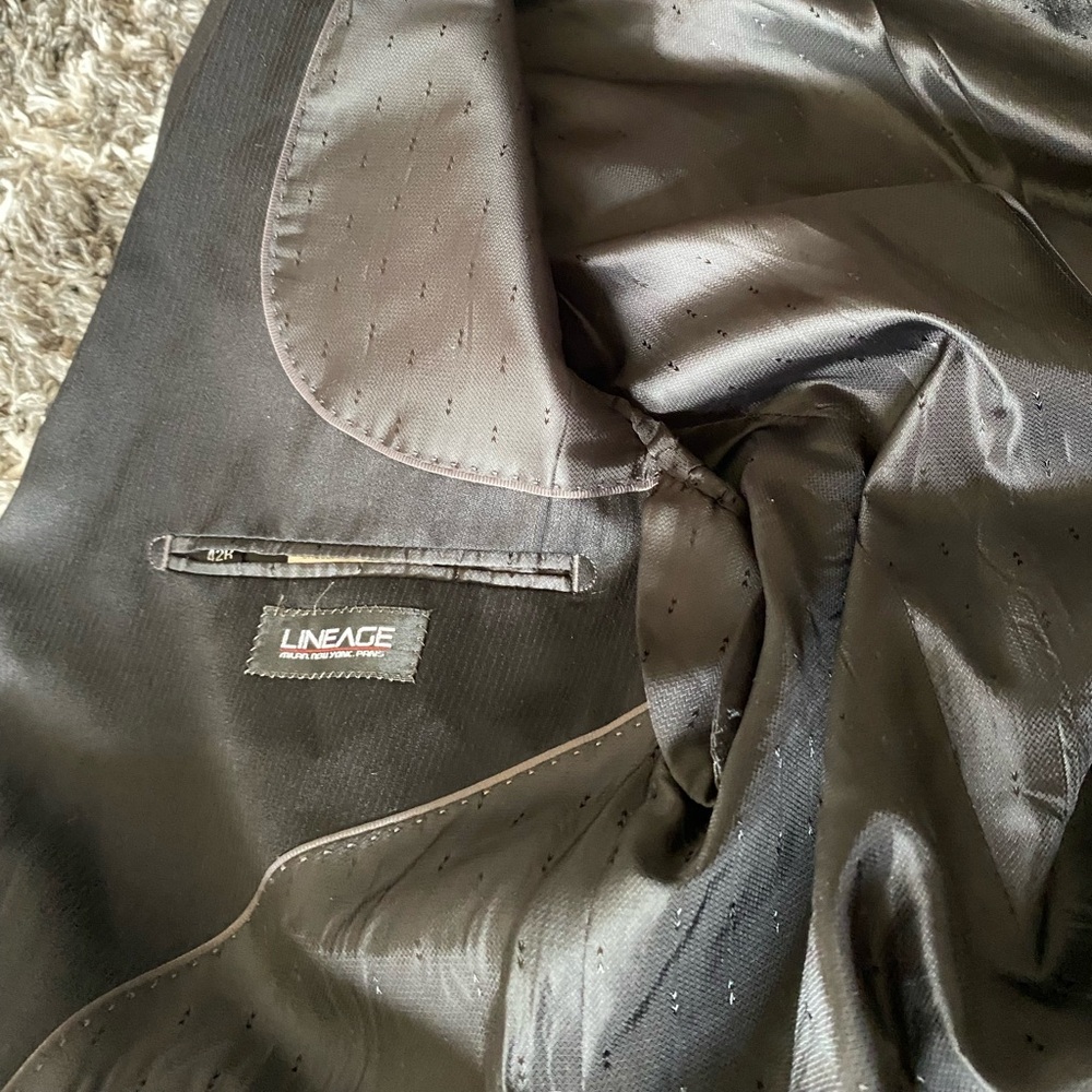 Lineage Suit Jacket - Picture 4 of 5